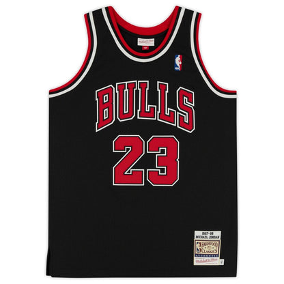Michael Jordan Chicago Bulls Fanatics Autographed 1997-1998 Mitchell & Ness Jersey - Upper Deck - Black